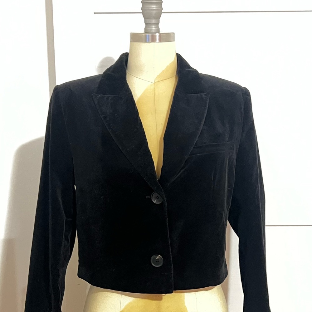 Zara cropped blazer